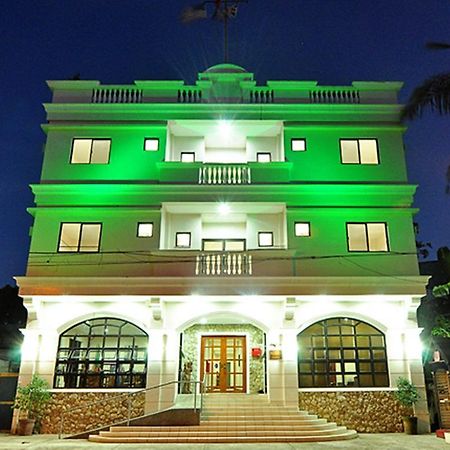 El Haciendero Private Hotel Iloilo City Exteriér fotografie