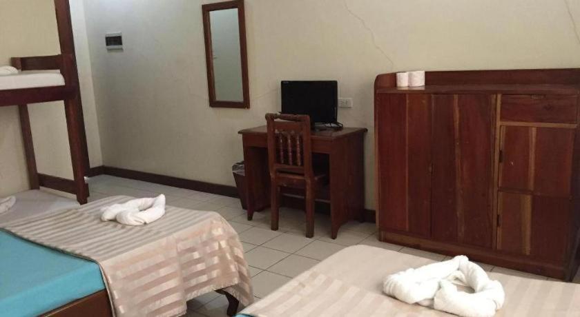El Haciendero Private Hotel Iloilo City Exteriér fotografie